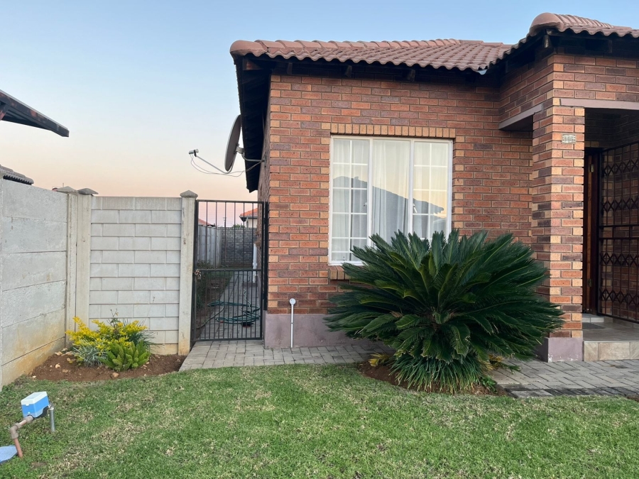 3 Bedroom Property for Sale in Waterkloof East North West